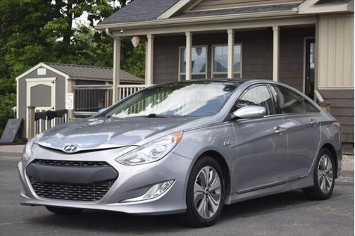 2015 Hyundai SONATA Hybrid Limited