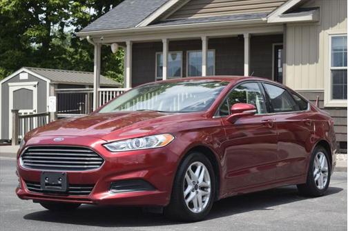2014 Ford Fusion SE