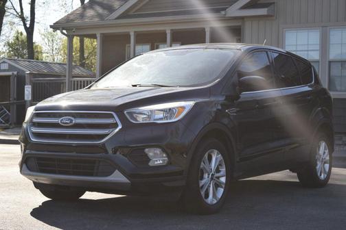 Shadow Black 2017 Ford Escape SE