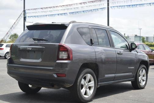 2016 Jeep Compass Sport