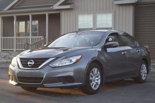2016 Nissan Altima 2.5 S