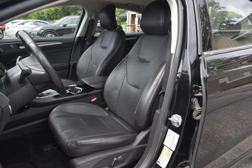 Tuxedo Black Metallic 2014 Ford Fusion Hybrid Titanium