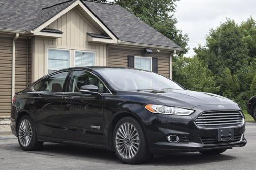 Tuxedo Black Metallic 2014 Ford Fusion Hybrid Titanium
