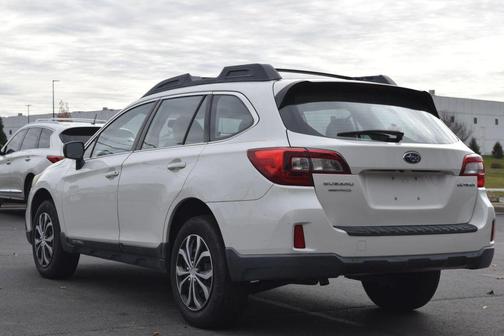 2015 Subaru Outback 2.5i