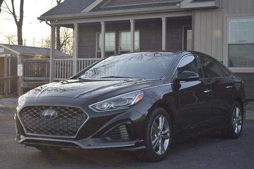 2019 Hyundai SONATA Limited