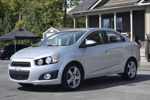 Ashen Gray Metallic 2015 Chevrolet Sonic LTZ