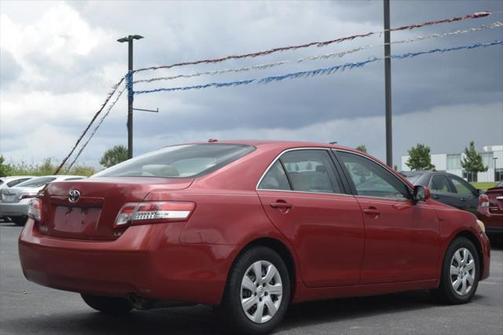 2010 Toyota Camry LE