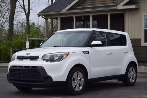2016 Kia Soul Base
