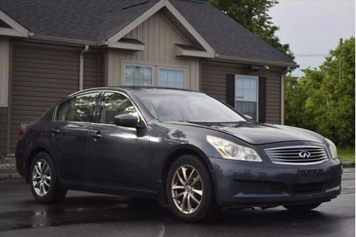 2009 INFINITI G37x Base