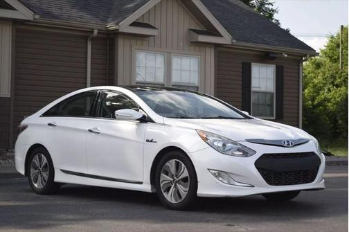 2015 Hyundai SONATA Hybrid Limited