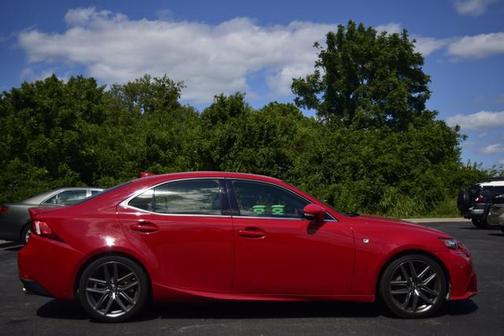 2016 Lexus IS 300 Base