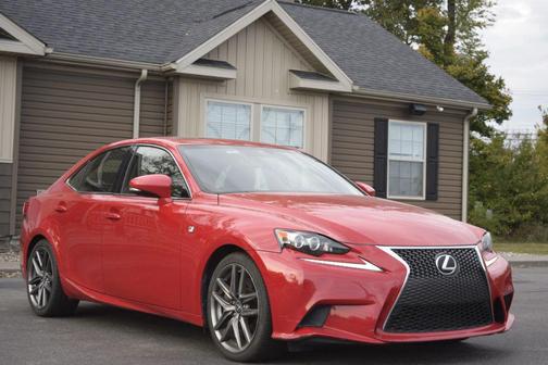 2016 Lexus IS 300 Base