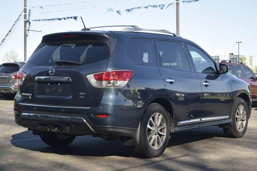 2014 Nissan Pathfinder SL