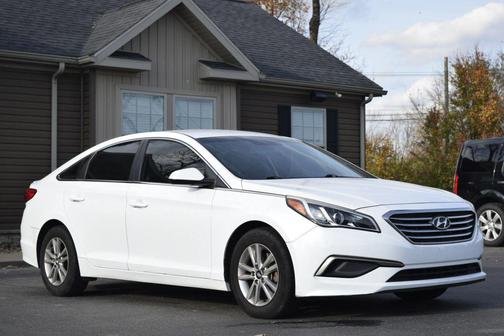 2016 Hyundai SONATA SE