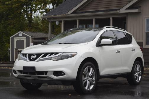 2011 Nissan Murano LE