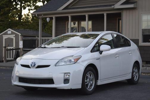 2010 Toyota Prius One