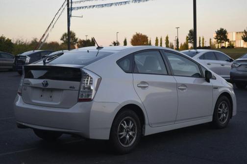 2010 Toyota Prius One