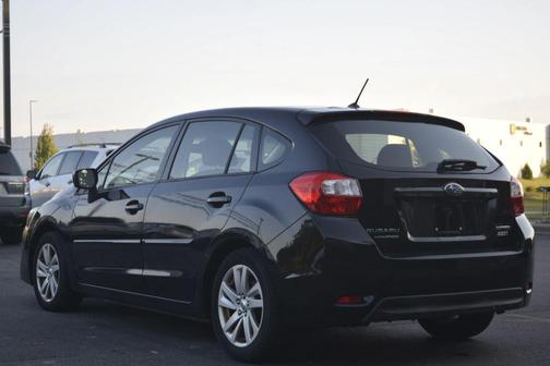 2016 Subaru Impreza 2.0i Premium