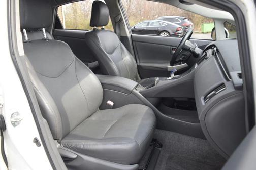 2010 Toyota Prius IV