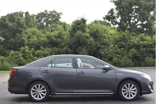 2012 Toyota Camry Hybrid XLE