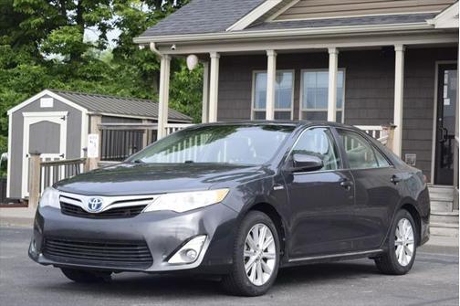 2012 Toyota Camry Hybrid XLE