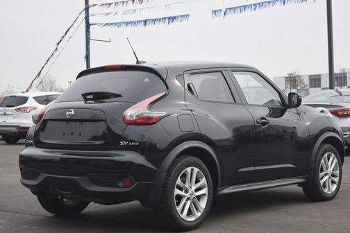 2016 Nissan Juke SV