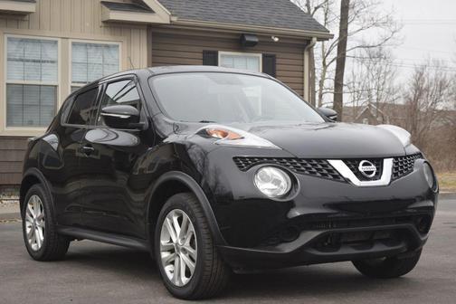 2016 Nissan Juke SV