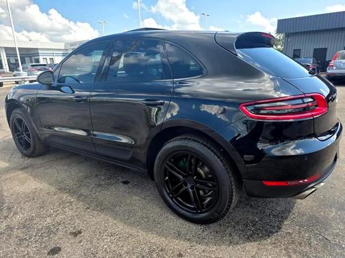 2016 Porsche Macan S