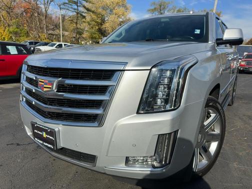 2020 Cadillac Escalade ESV Luxury