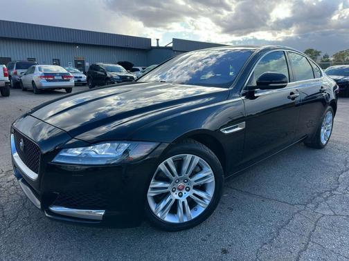 2018 Jaguar XF 35t Premium