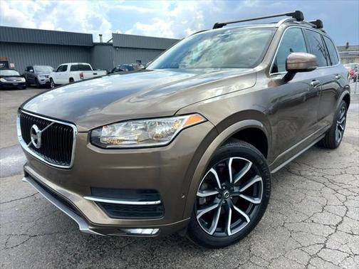 2016 Volvo XC90 T6 Momentum