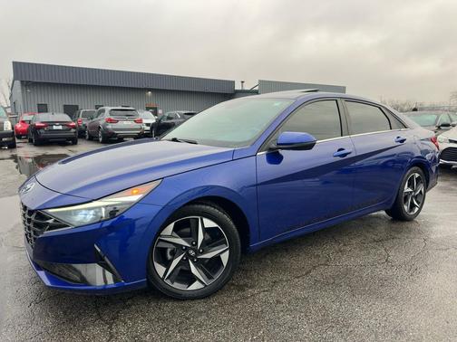 2021 Hyundai ELANTRA Limited