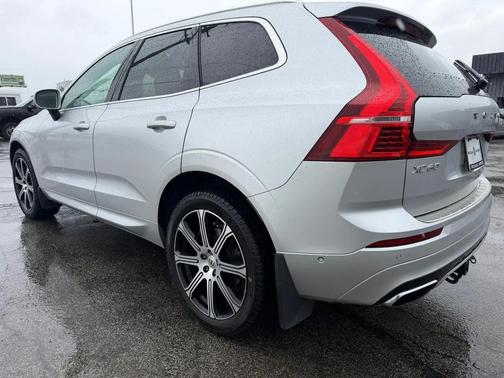 Silver 2018 Volvo XC60 T6 R-Design