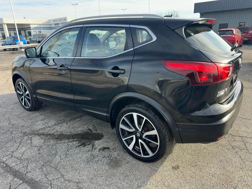 2018 Nissan Rogue Sport SL