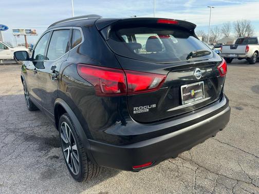 2018 Nissan Rogue Sport SL