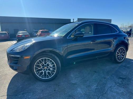 2015 Porsche Macan S