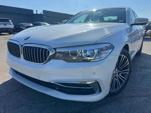 2019 BMW 530e xDrive iPerformance
