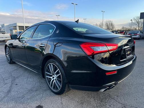 2016 Maserati Ghibli S