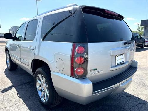 2010 GMC Yukon Denali