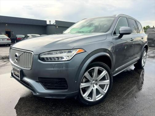 2017 Volvo XC90 Hybrid T8 Inscription