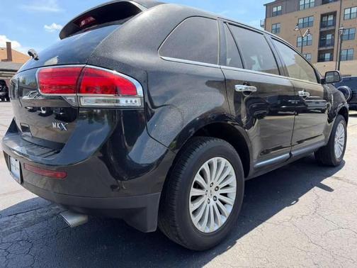 Tuxedo Black Metallic 2013 Lincoln MKX Base