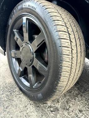 2009 Cadillac Escalade Base