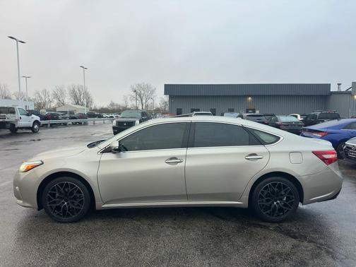 2018 Toyota Avalon Touring