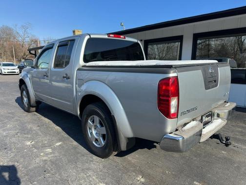 2007 Nissan Frontier SE Crew Cab