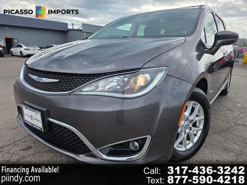 2020 Chrysler Pacifica Touring L