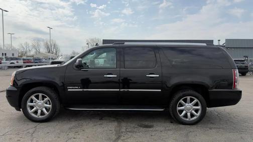 2010 GMC Yukon XL Denali
