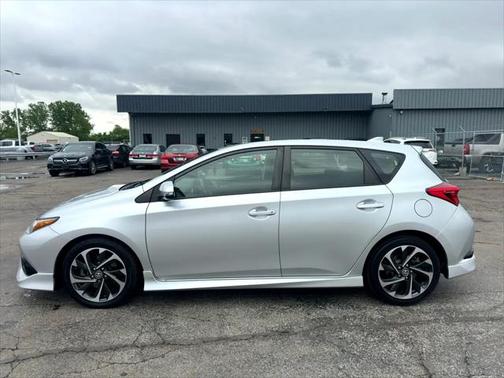2017 Toyota Corolla iM Base