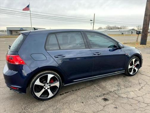 2017 Volkswagen Golf GTI 2.0T S 4-Door