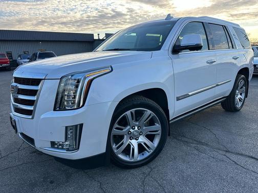 2016 Cadillac Escalade Premium