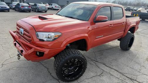 2017 Toyota Tacoma TRD Sport
